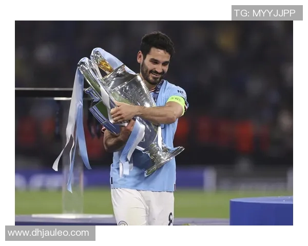 京多安领衔球队新篇章展望未来足球生涯与个人成就的辉煌旅程