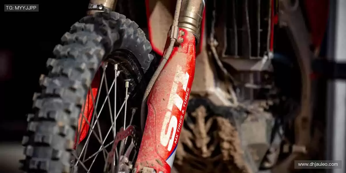 👟 个性周边，品质之选，用热爱武装你的每一次登场！